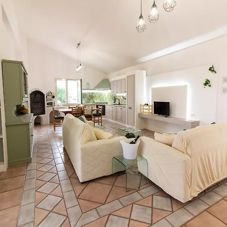 Casa vacanze In Floridia With Terrace Solarino