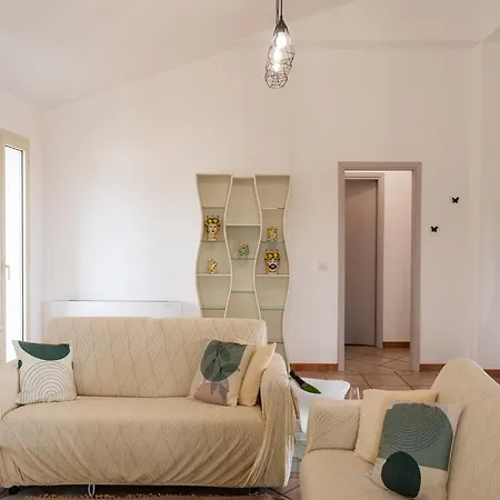 In Floridia With Terrace Solarino