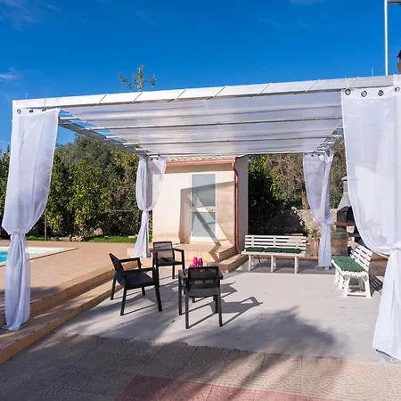 Casa vacanze In Floridia With Terrace Solarino