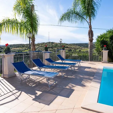Casa vacanze In Floridia With Terrace Solarino